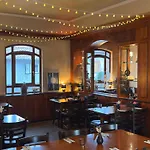 Rebstock Otel Rust