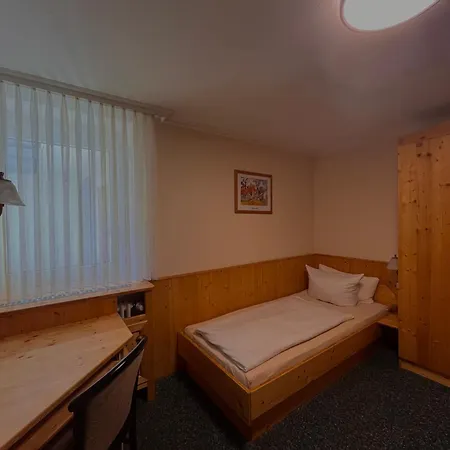 Rebstock Ξενοδοχείο 3*