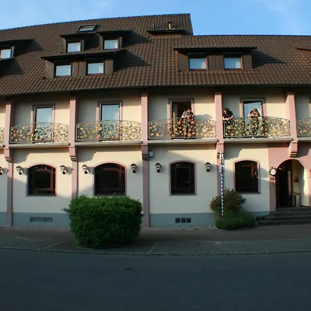 Rebstock Hotell 3*